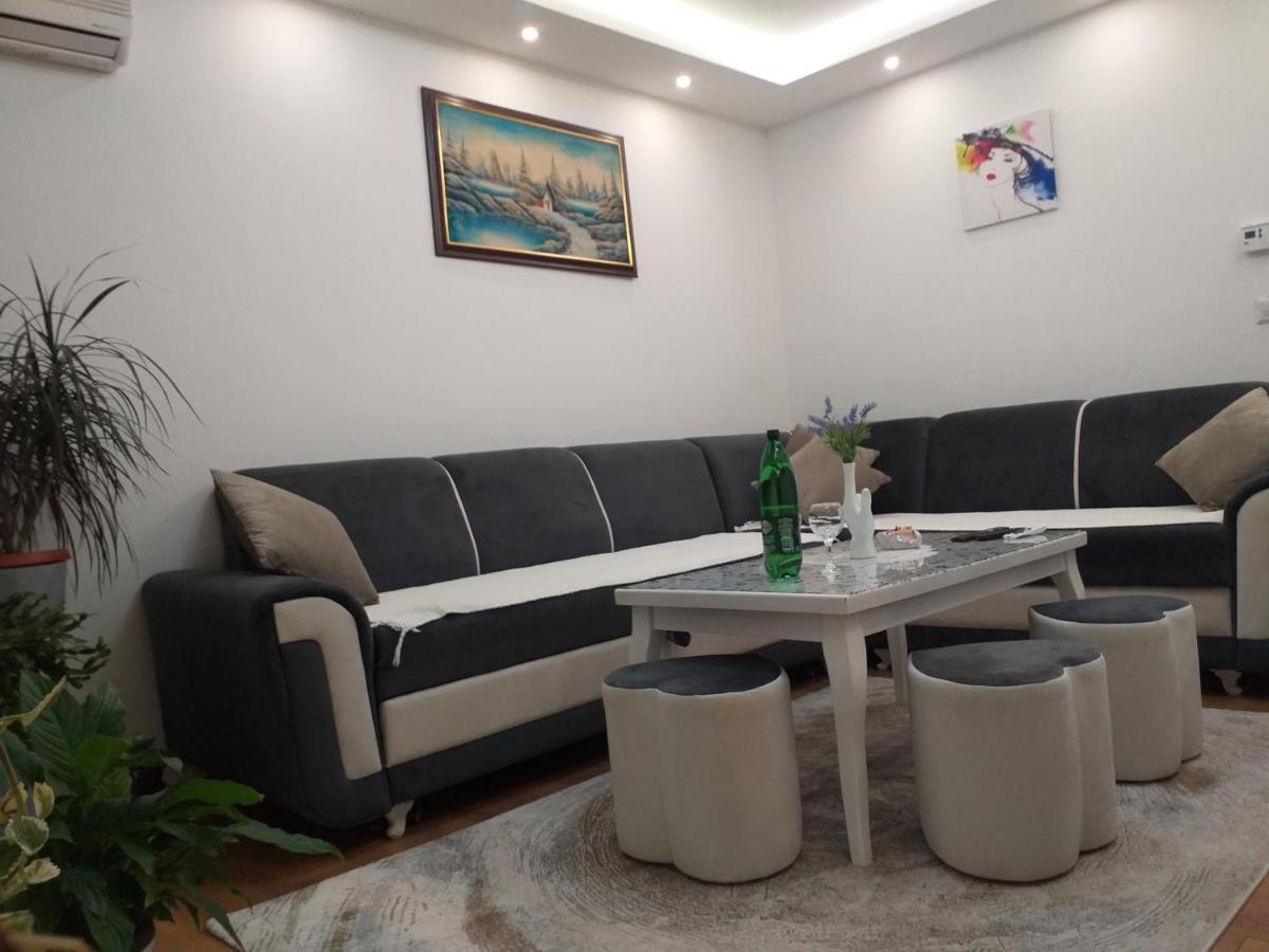 Trosoban Apartman Sarajevo, Ilidza Centar Zewnętrze zdjęcie