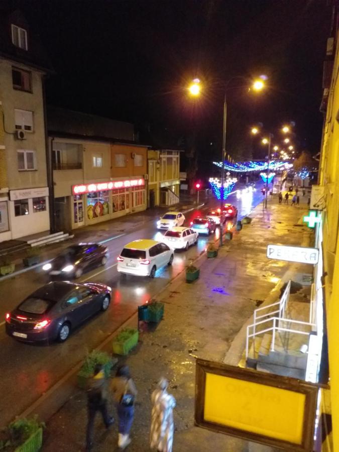 Trosoban Apartman Sarajevo, Ilidza Centar Zewnętrze zdjęcie