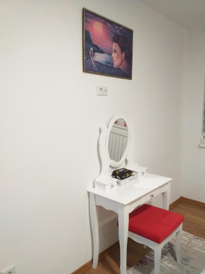 Trosoban Apartman Sarajevo, Ilidza Centar Zewnętrze zdjęcie
